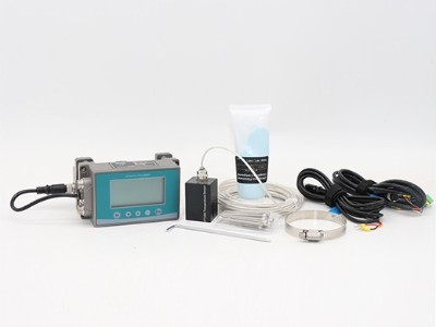 (扣即測)夾持式超聲波流量計(jì) (扣即測)夾持式超聲波流量計(jì)